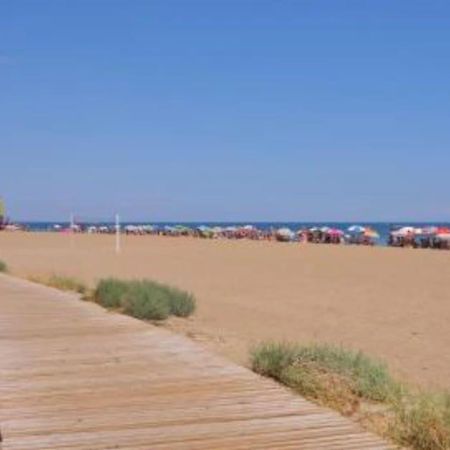 Apartamento En Primera Linea De Playa Denia Luaran gambar