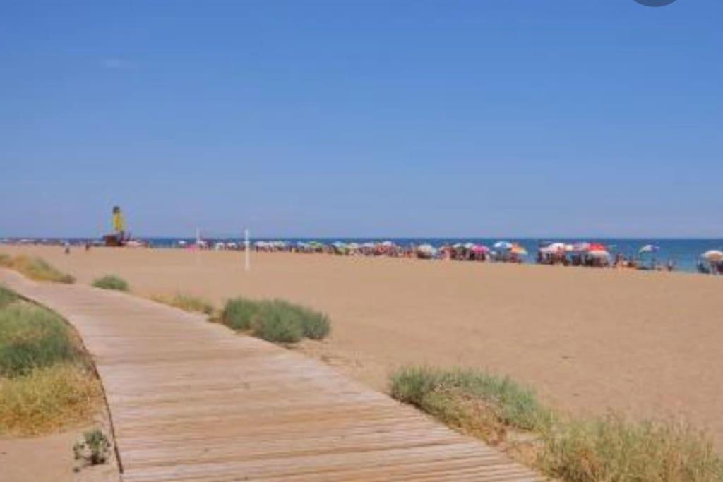 Apartamento En Primera Linea De Playa Denia Luaran gambar